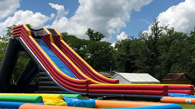 Toboggan gonflable MEGA Slide